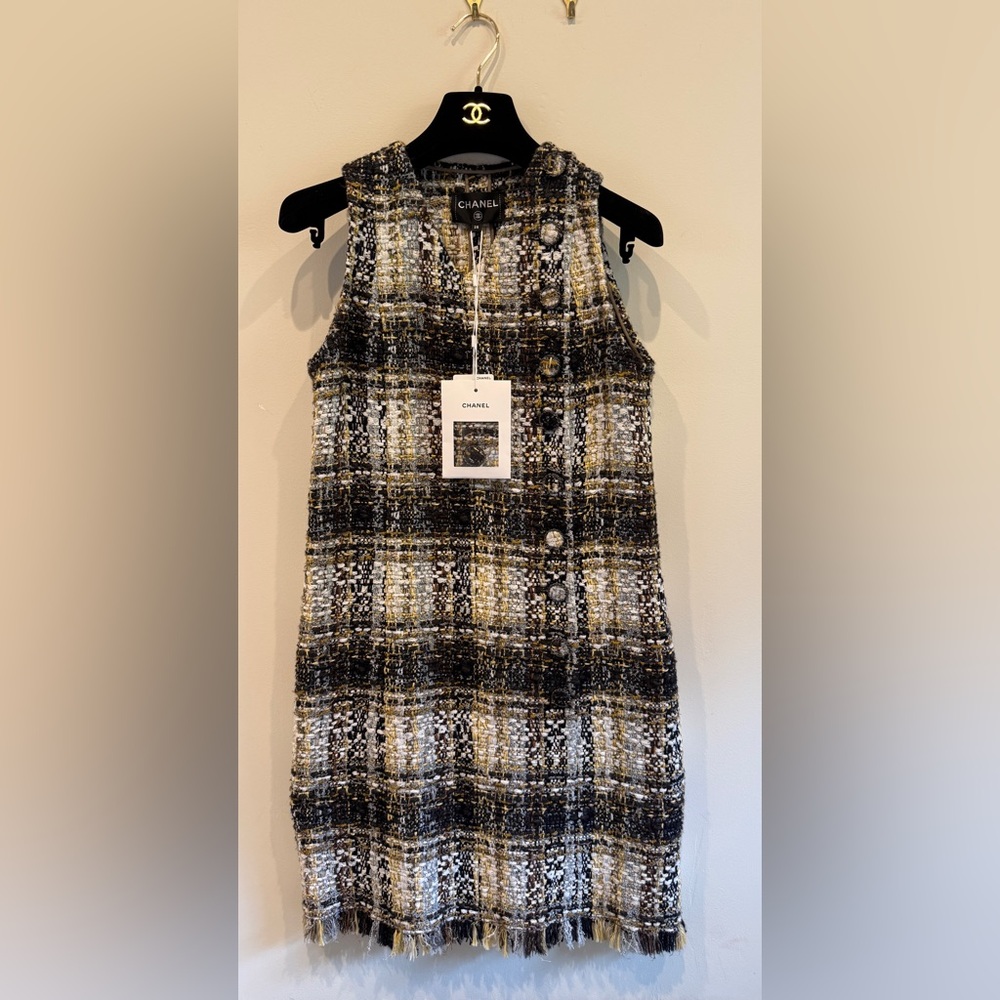 CHANEL Dress, size 38 (US6)